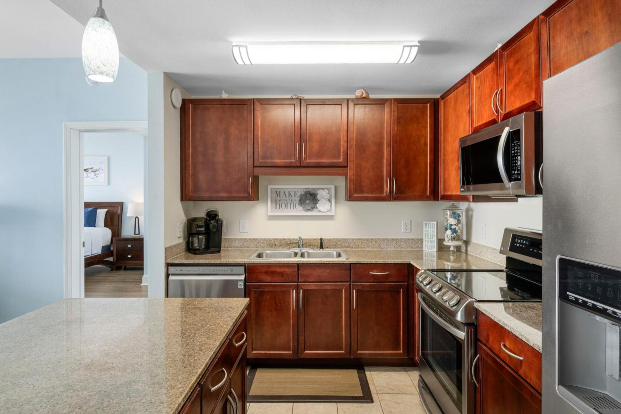 Apartment Laketown Wharf 1824 *